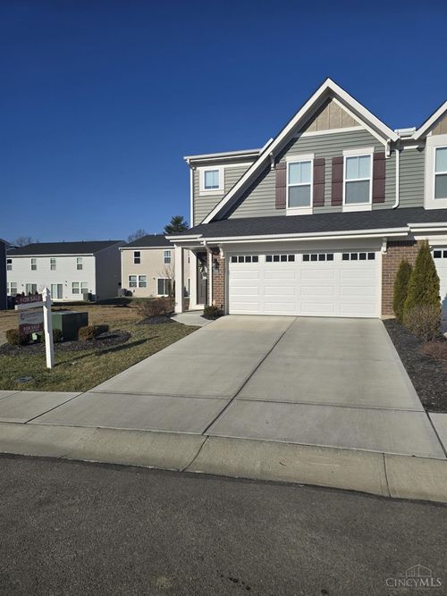 598 Dedication Ln, Cincinnati, OH, 45245-3510 | Card Image