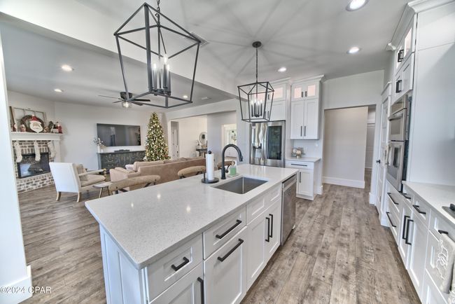 700 E 2 Nd St, House other with 4 bedrooms, 4 bathrooms and null parking in Lynn Haven FL | Image 28