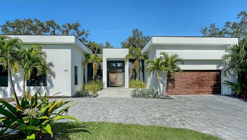 1421 N Lake Shore Dr, SARASOTA, FL, 34231-3464 | Card Image