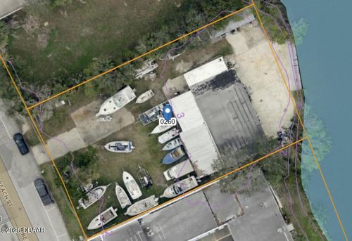 801 N Beach St, Daytona Beach, FL, 32114-2233 | Card Image