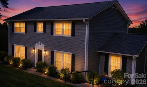 3755 21st St Ne, Hickory, NC, 28601-9221 | Card Image
