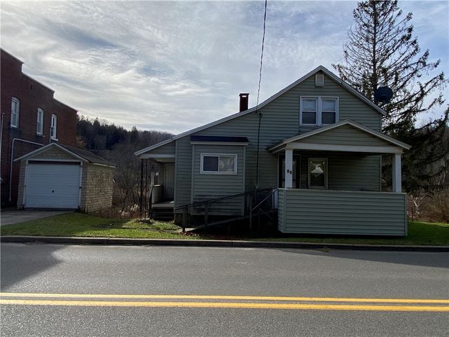 25 W Main St, House other with 2 bedrooms, 1 bathrooms and null parking in Ludlow PA | Image 6