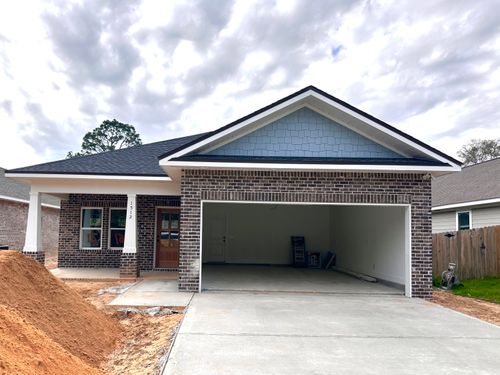 1512 Pine St, Niceville, FL, 32578-9783 | Card Image