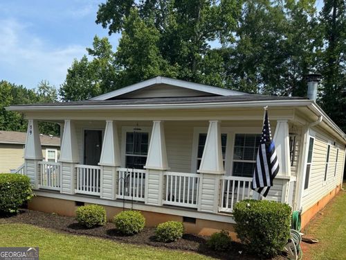 19 Redwood Cir, Newnan, GA, 30263-5278 | Card Image