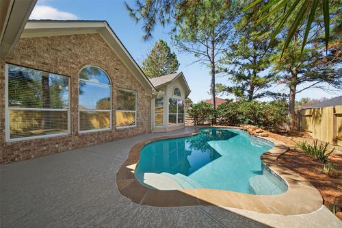 7442 Parkcross Pl, Cypress, TX, 77433-1538 | Card Image
