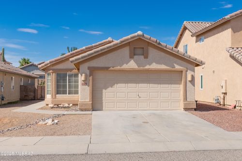 2656 W Desert Bluffs Ct, Tucson, AZ, 85742-4468 | Card Image