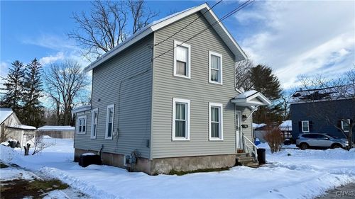 16 Candee St, Phoenix, NY, 13135-2218 | Card Image