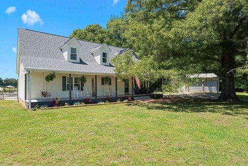 405 Little Cir, Tallapoosa, GA, 30176-2920 | Card Image
