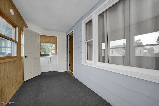 Rental House Sunroom Entryway | Image 27