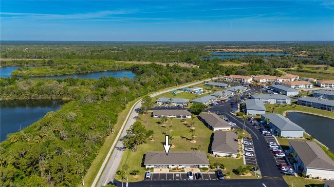 APT-1902 - 12538 Sw Kingsway Cir, Condo with 2 bedrooms, 2 bathrooms and null parking in LAKE SUZY FL | Image 31