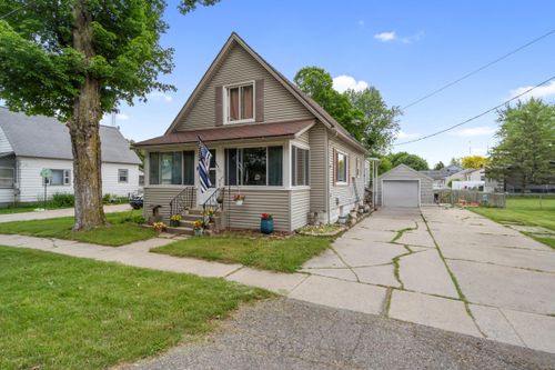 111 Greenleaf, Onsted, MI, 49265-9557 | Card Image