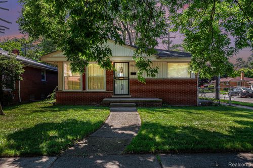 20317 Bentler St, Detroit, MI, 48219-1389 | Card Image
