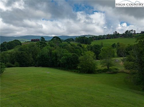 2 High Valley Overlook, Banner Elk, NC, 28604 | Card Image