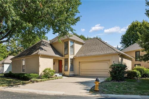 9151 W 102nd Terrace, Overland Park, KS, 66212 | Card Image