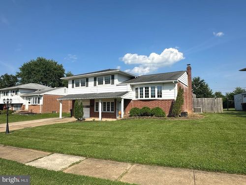2124 Armour Dr, WILMINGTON, DE, 19808-5304 | Card Image
