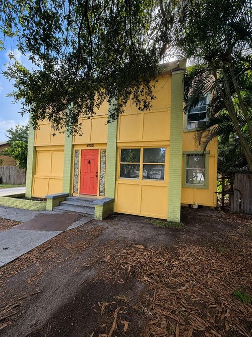 1726 Newark St S, St Petersburg, FL, 33711-2720 | Card Image