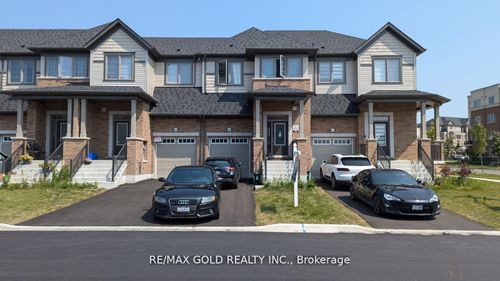46 Bayardo Dr, Oshawa, ON, L1L0V2 | Card Image