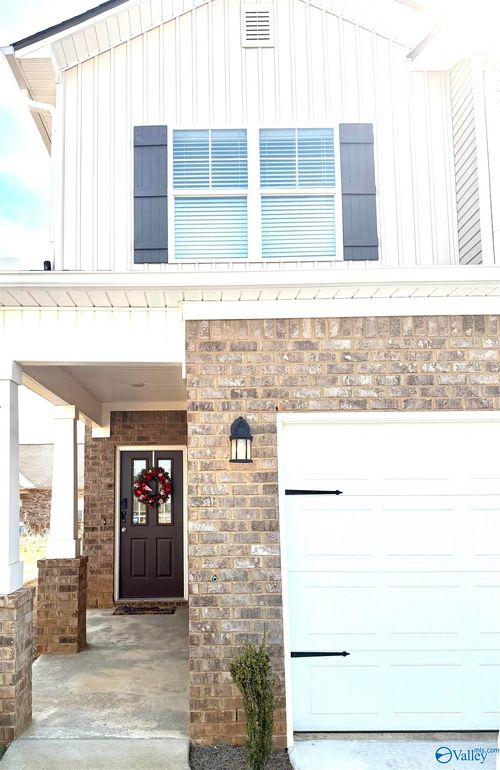 7559 Discovery Point Dr Nw, Huntsville, AL, 35806-3114 | Card Image