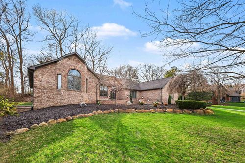 62243 Darren Dr, Washington Twp, MI, 48094-1005 | Card Image