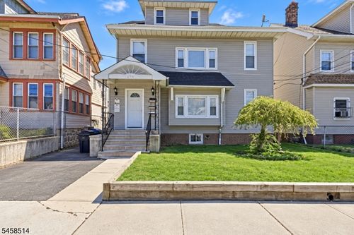 222 Osborne Ter, Newark, NJ, 07112-2104 | Card Image