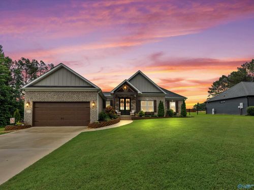 125 Shady Oak Ln, New Market, AL, 35761-9435 | Card Image