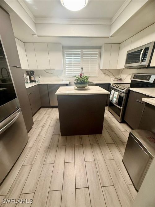 c101-1020 Palm View Dr, NAPLES, FL, 34110-1280 | Card Image