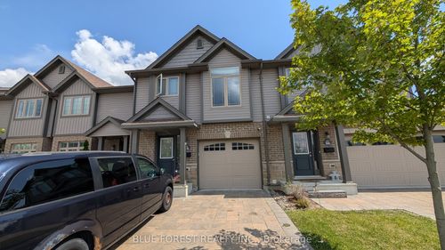 34-3400 Castle Rock Pl, London, ON, N6L0E4 | Card Image