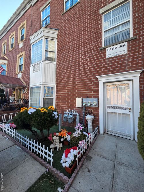 1429 Vyse Ave, Bronx, NY, 10459-3294 | Card Image