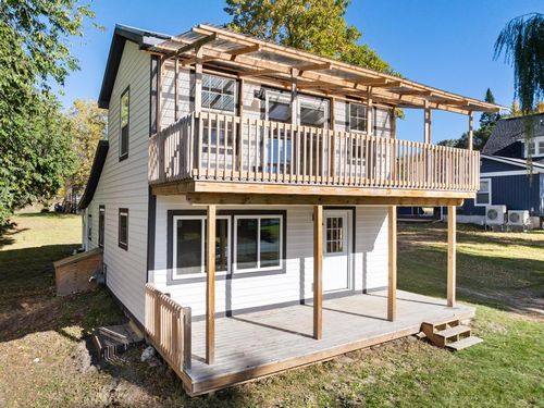 413 Groveland St, Boyne City, MI, 49712-1142 | Card Image