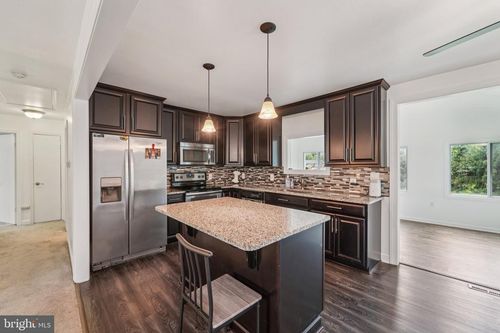 1604 Brentwood Dr, FALLSTON, MD, 21047-1607 | Card Image