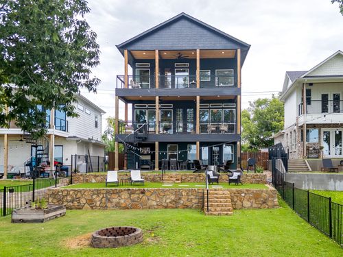 2417 E Lake Dr, Weatherford, TX, 76087-5912 | Card Image