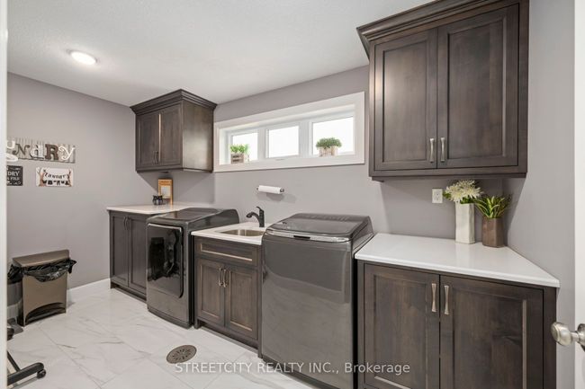 9316 Union Rd, House other with 4 bedrooms, 4 bathrooms and 12 parking in Shedden ON | Image 18
