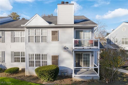 1306 Stoney Run Trl, Broadview Heights, OH, 44147-2555 | Card Image