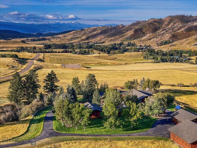 7180 Tepee Ridge Rd, House other with 3 bedrooms, 3 bathrooms and null parking in Bozeman MT | Image 78