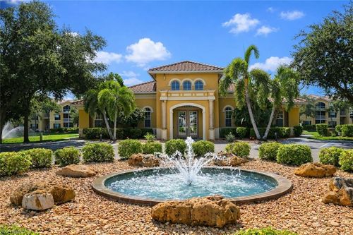 707-4105 Residence Dr, FORT MYERS, FL, 33901 | Card Image