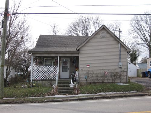 220 E Washington St, Winchester, KY, 40391-2145 | Card Image