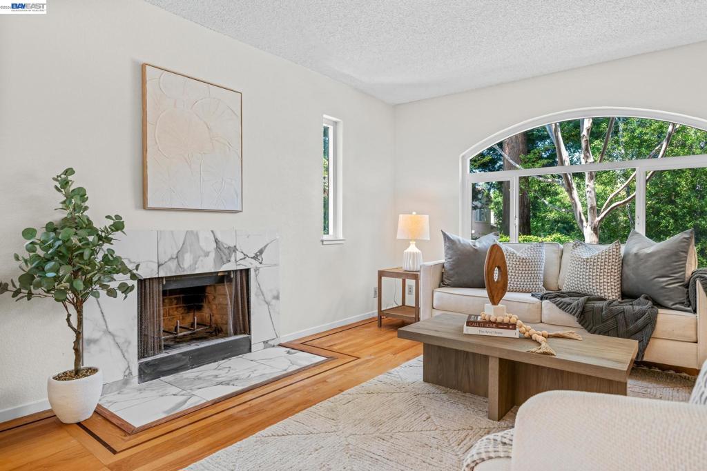 Residential in Mountain View 5