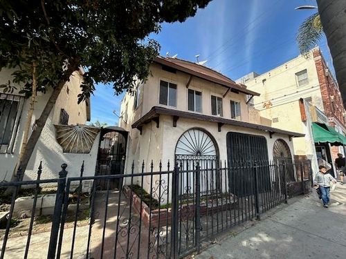 7223 Seville Ave, Huntington Park, CA, 90255-5740 | Card Image