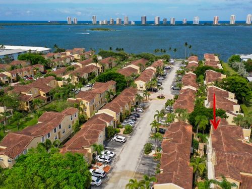 202-1020 Lake Shore Dr, Lake Park, FL, 33403-2869 | Card Image