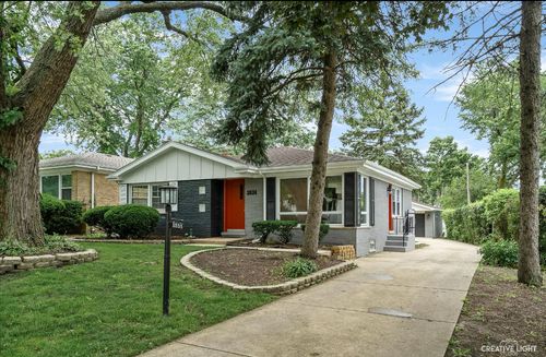3834 Hampton Ave, Western Springs, IL, 60558-1009 | Card Image