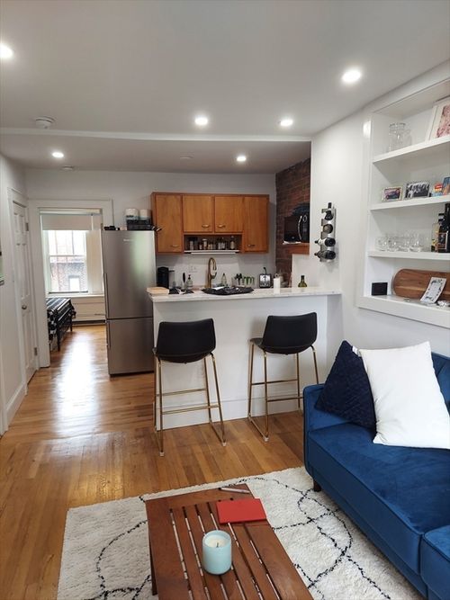 4-23 Dartmouth Pl, Boston, MA, 02116-6141 | Card Image