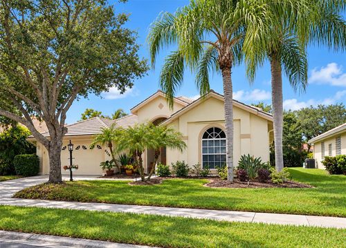 6256 Donnington Ct, SARASOTA, FL, 34238-2786 | Card Image