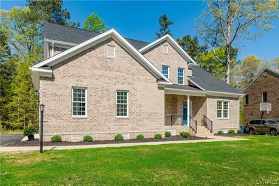 9054 Mahogany Drive, House other with 5 bedrooms, 3 bathrooms and null parking in Chesterfield VA | Image 3