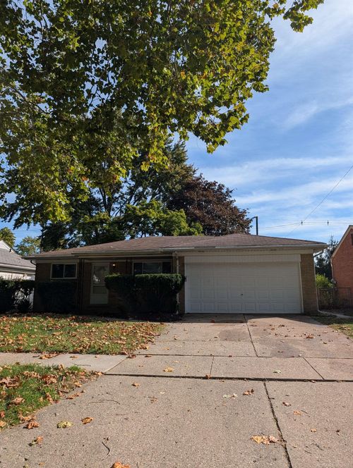 28610 Milton Avenue, Warren, MI, 48092 | Card Image