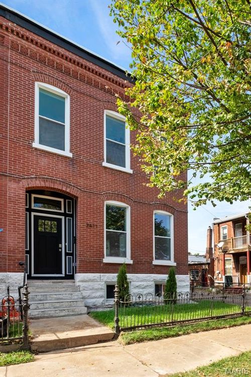 3411 Oregon Ave, Saint Louis, MO, 63118-3011 | Card Image