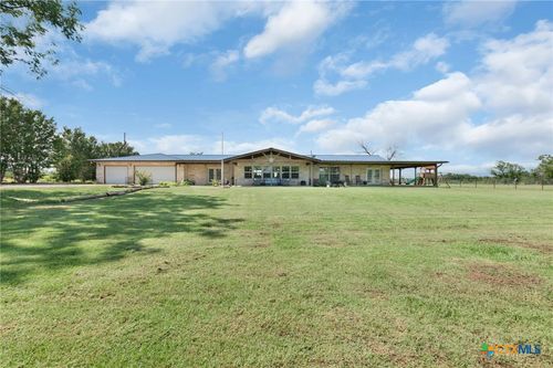 10292 W Us Highway 190, Lometa, TX, 76853 | Card Image