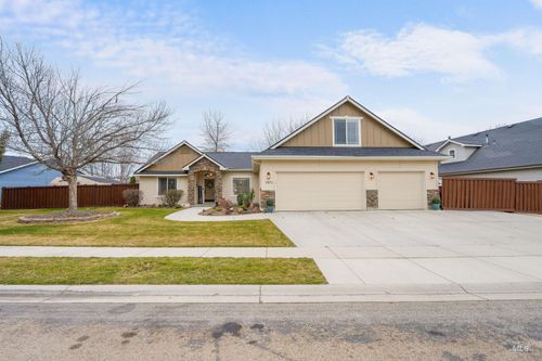 1971 W Puzzle Creek Dr, Meridian, ID, 83646-3629 | Card Image
