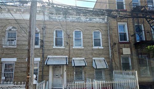 706 Cleveland Street, Brooklyn, NY, 11208 | Card Image
