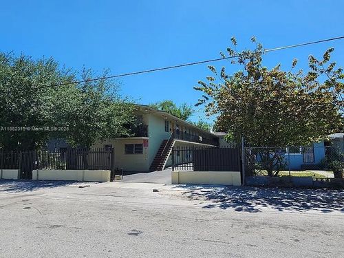 a-300 Ne 78th St, Miami, FL, 33138-4861 | Card Image