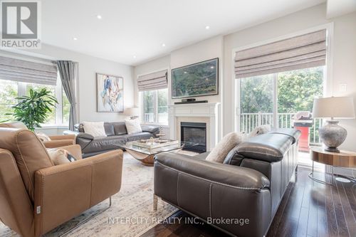 116-1331 Major Mackenzie Dr W, Maple, ON, L6A4W4 | Card Image
